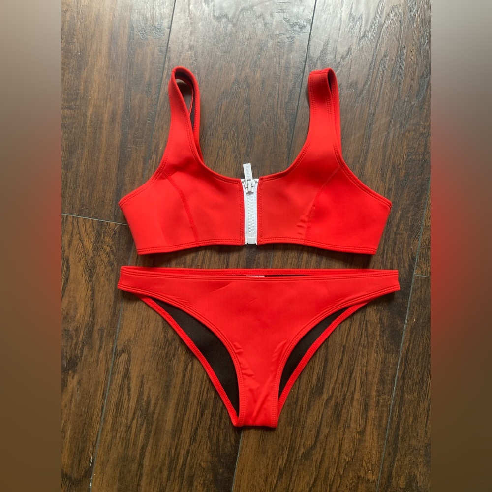 Hoaka bikini